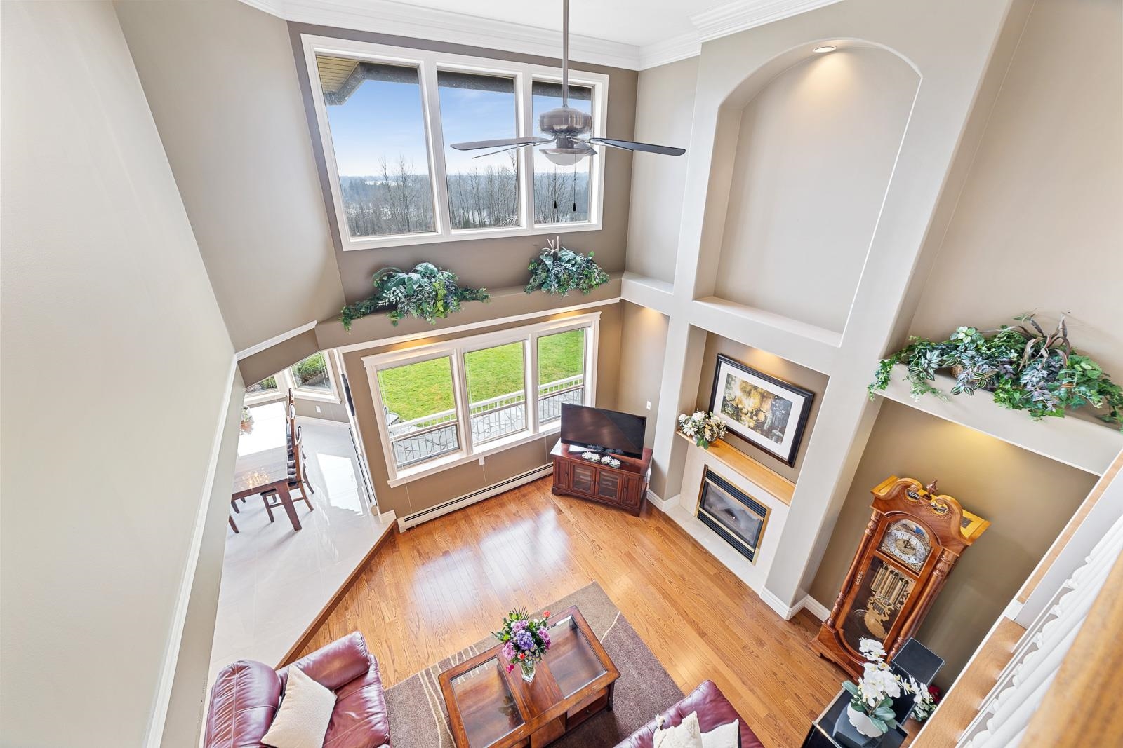 2538 Palisade Crescent 23