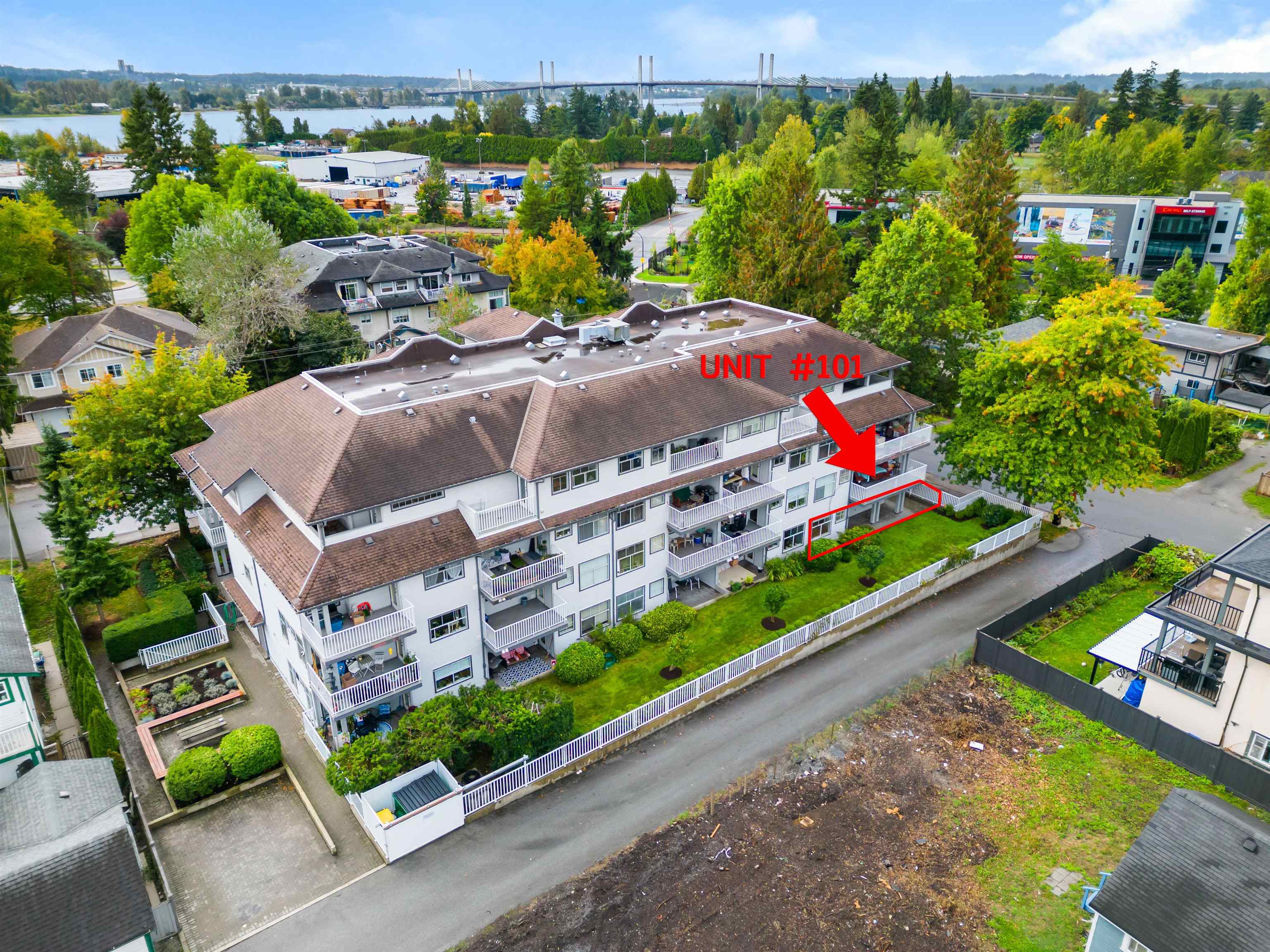 101-20561 113 Avenue 14