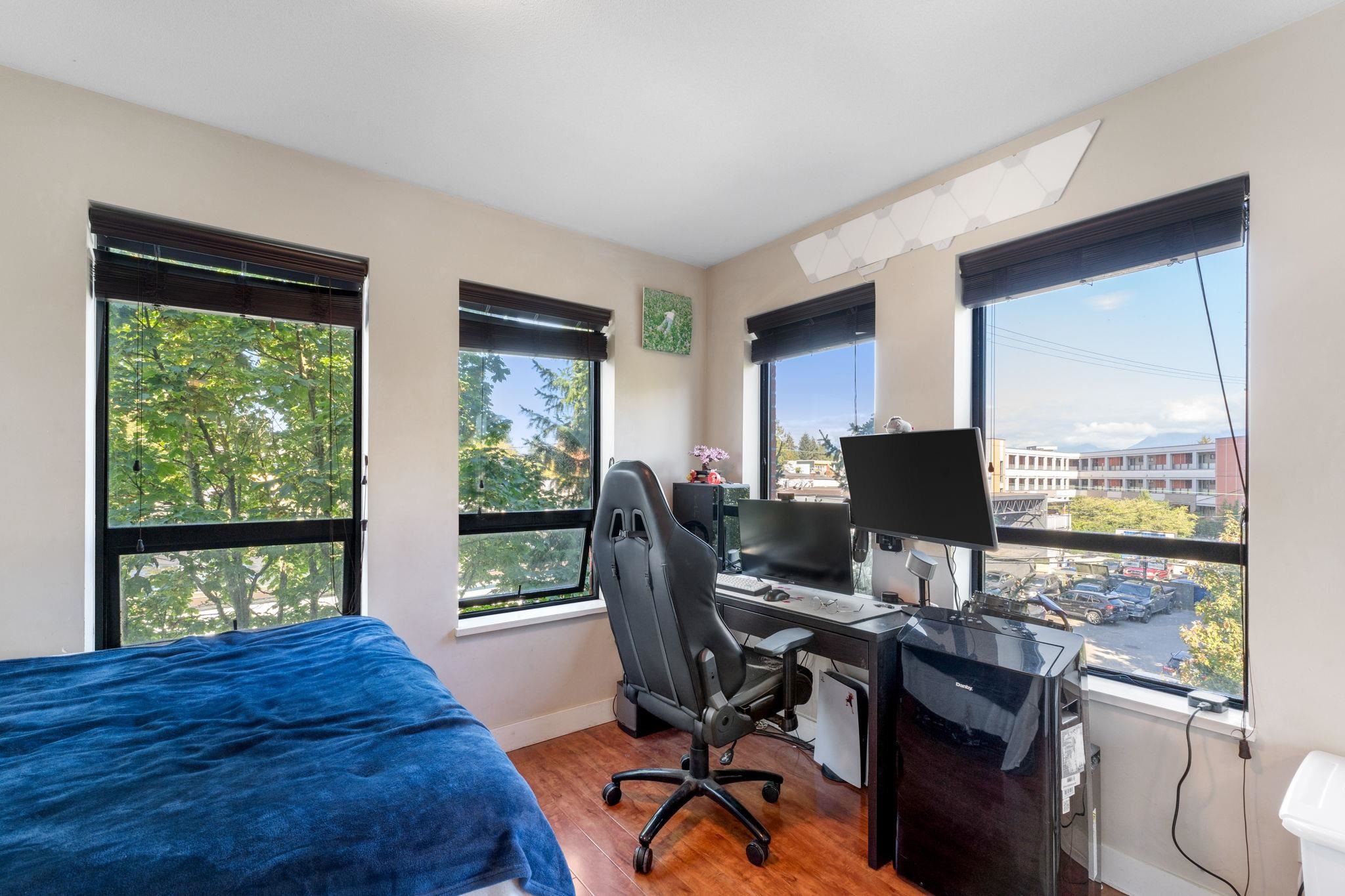 109-1855 Stainsbury Avenue 20