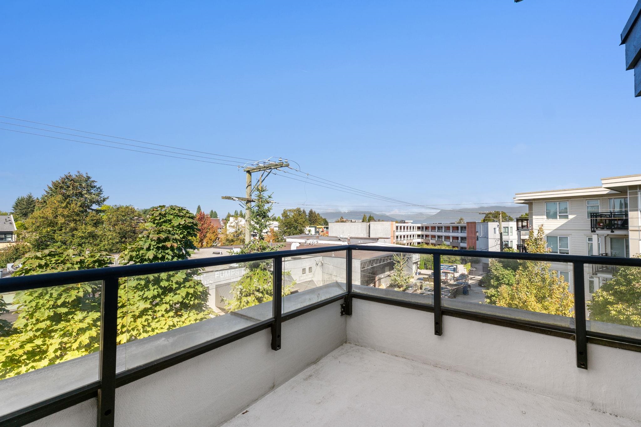 109-1855 Stainsbury Avenue 24