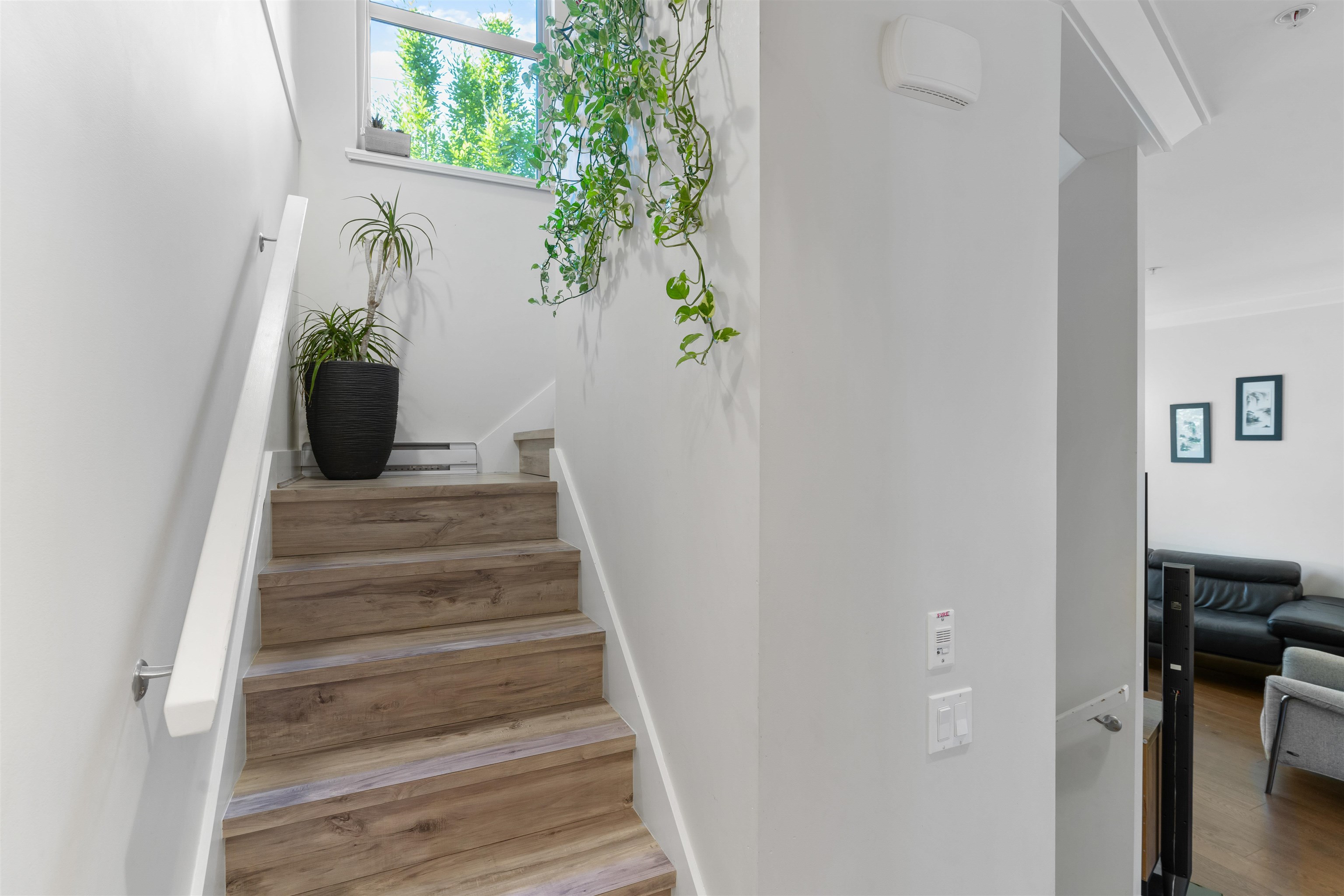 10-757 Orwell Street 19
