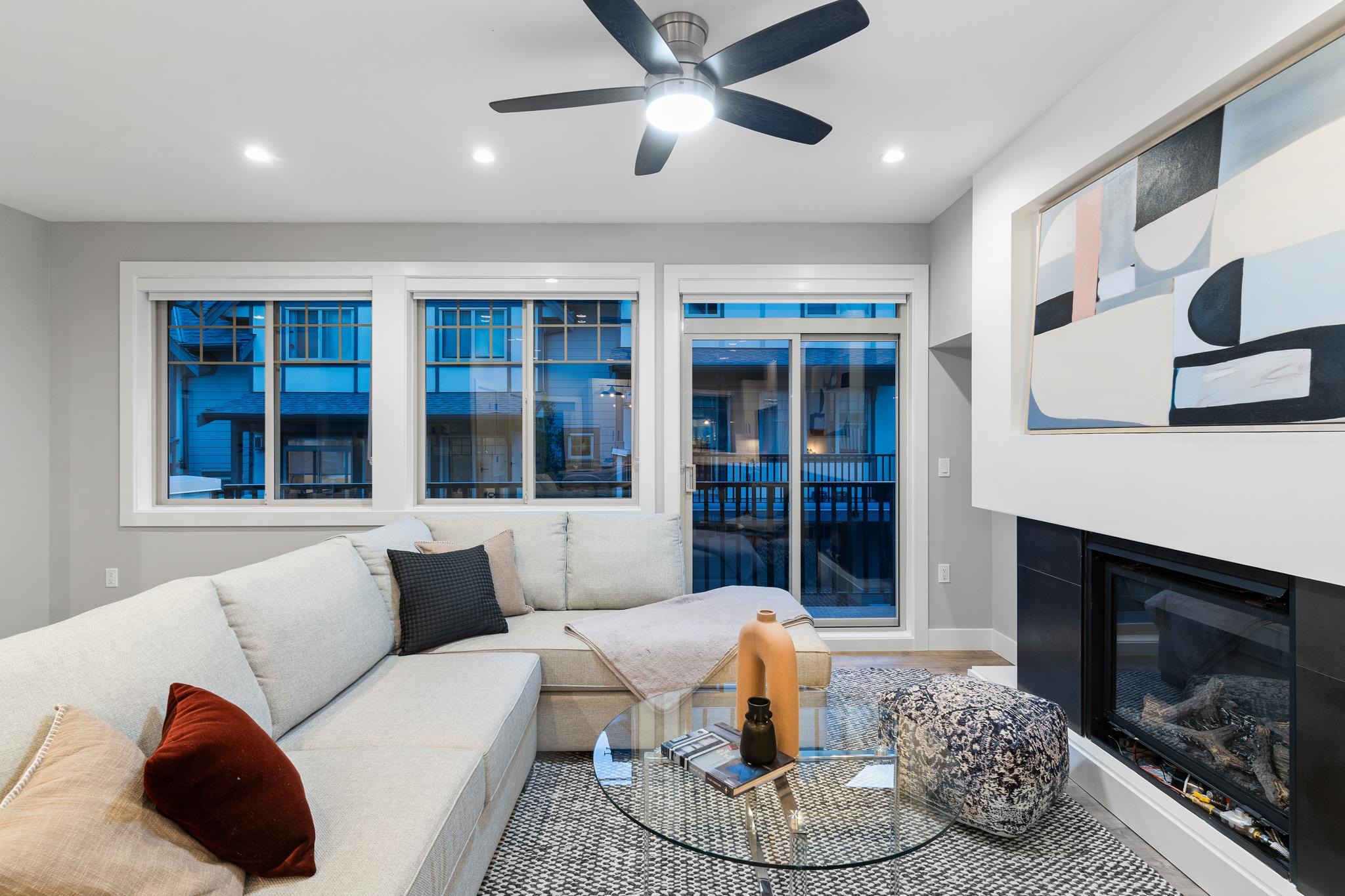 12-23710 133 Avenue 5