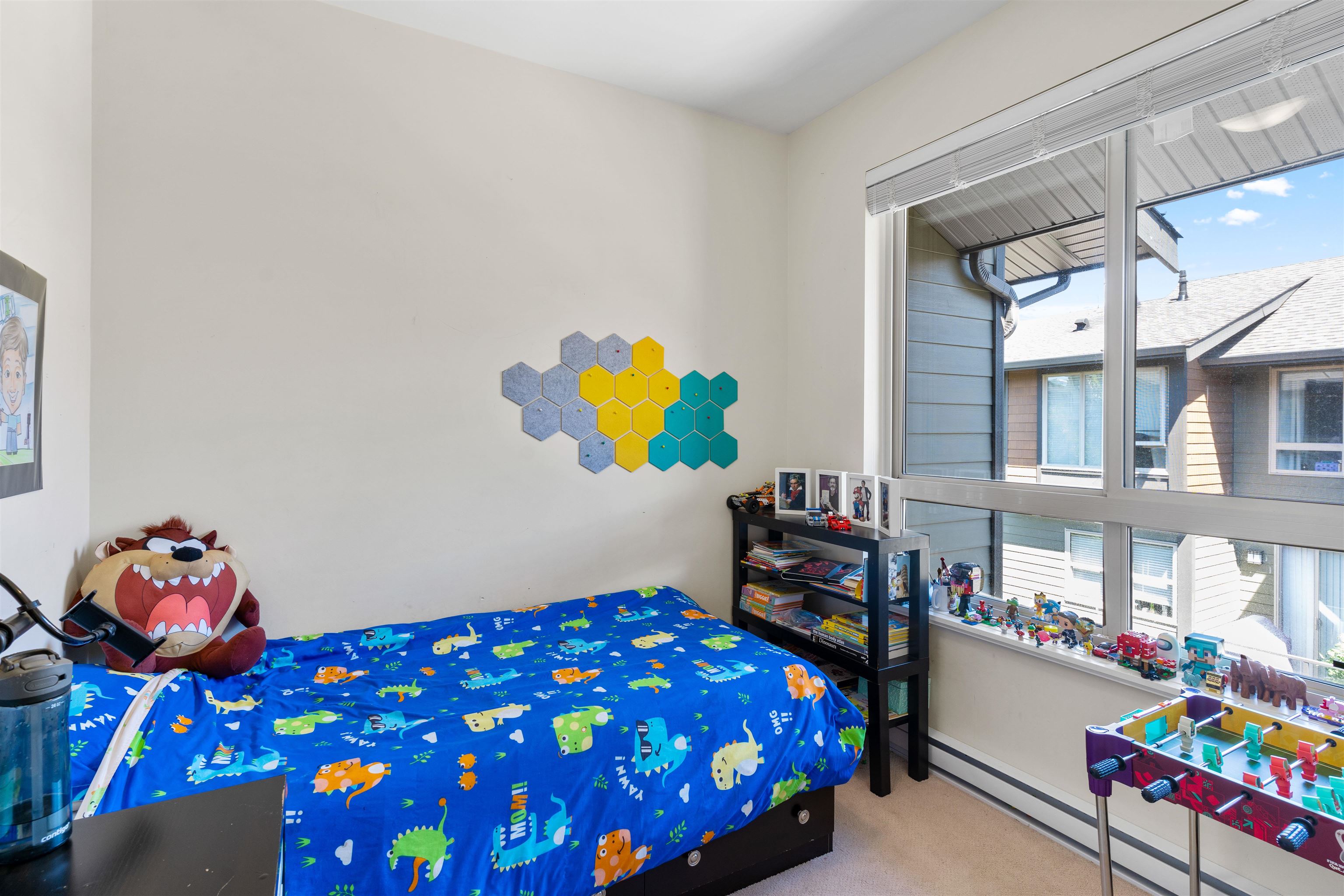 10-757 Orwell Street 30
