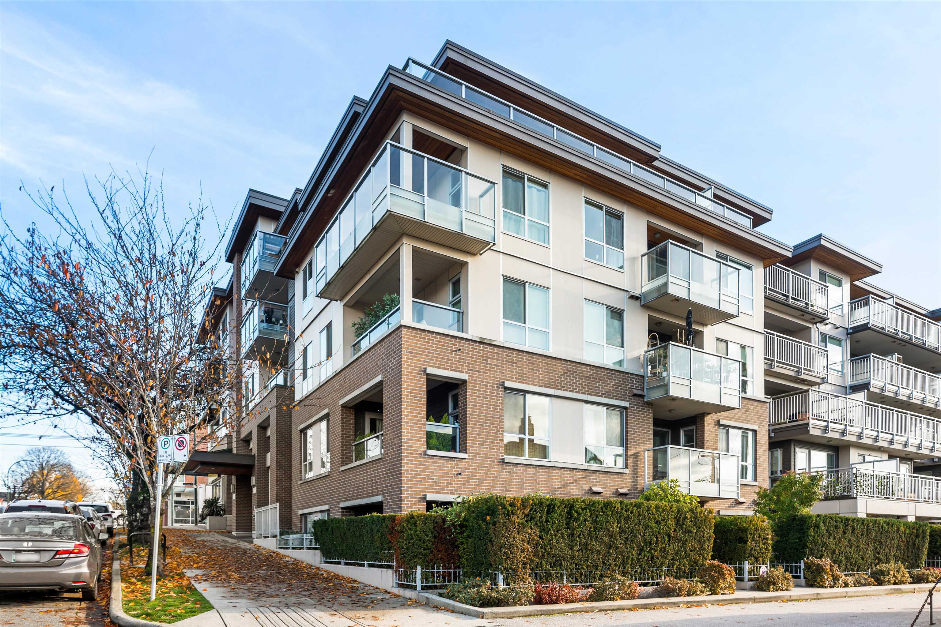 515-2888 2nd Avenue 3