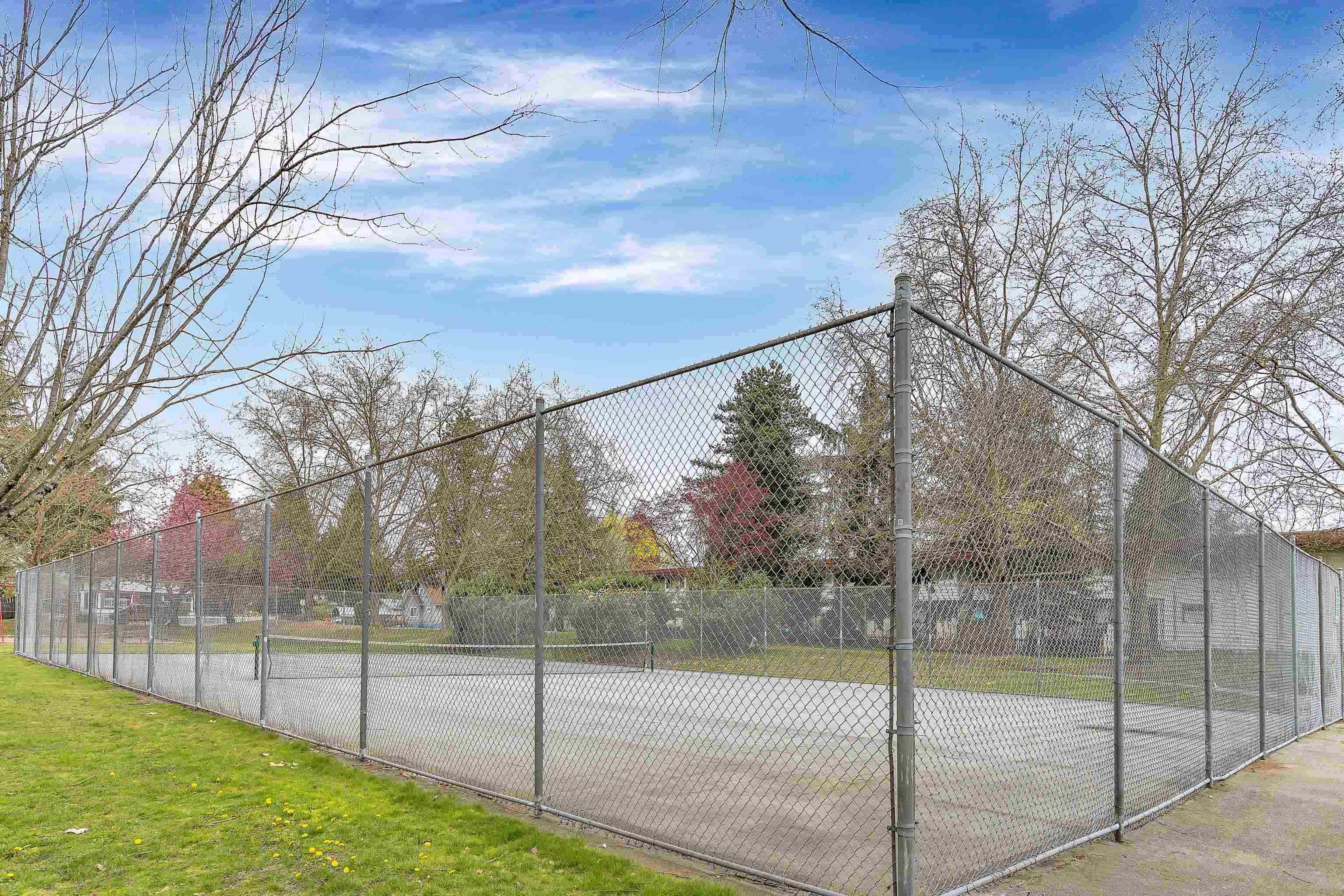 101-20561 113 Avenue 23