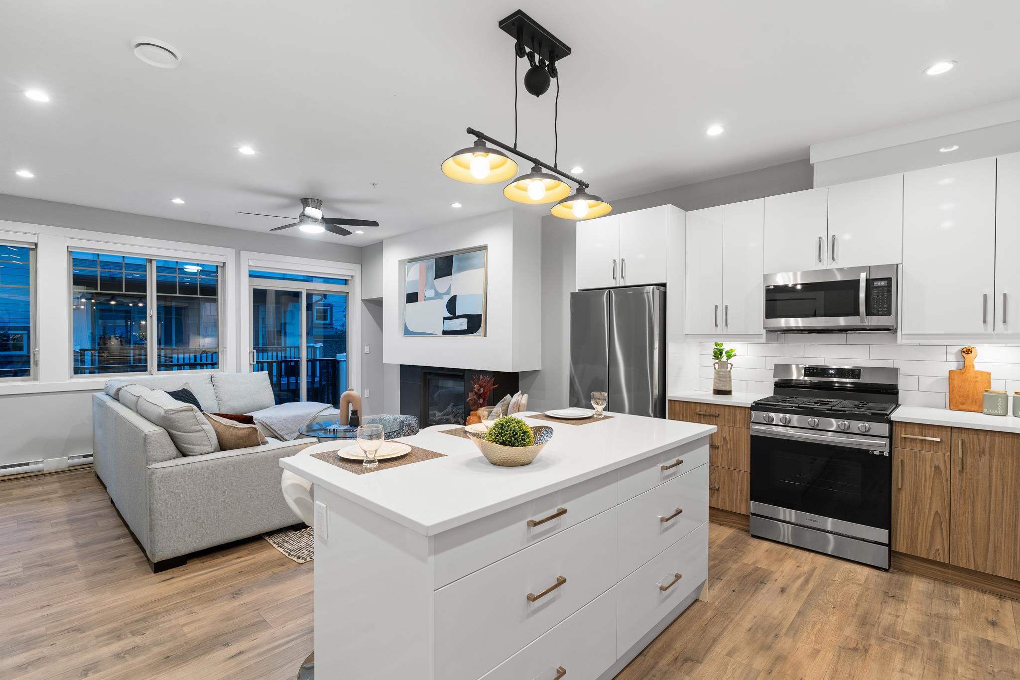 12-23710 133 Avenue 3