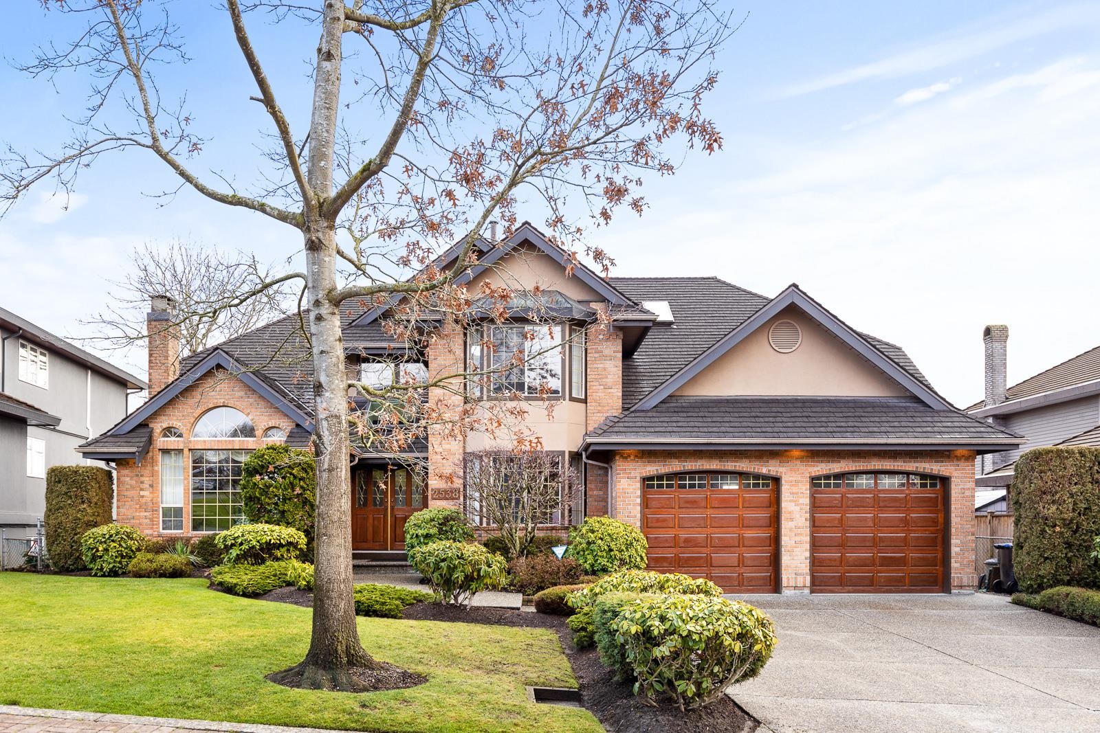2538 Palisade Crescent