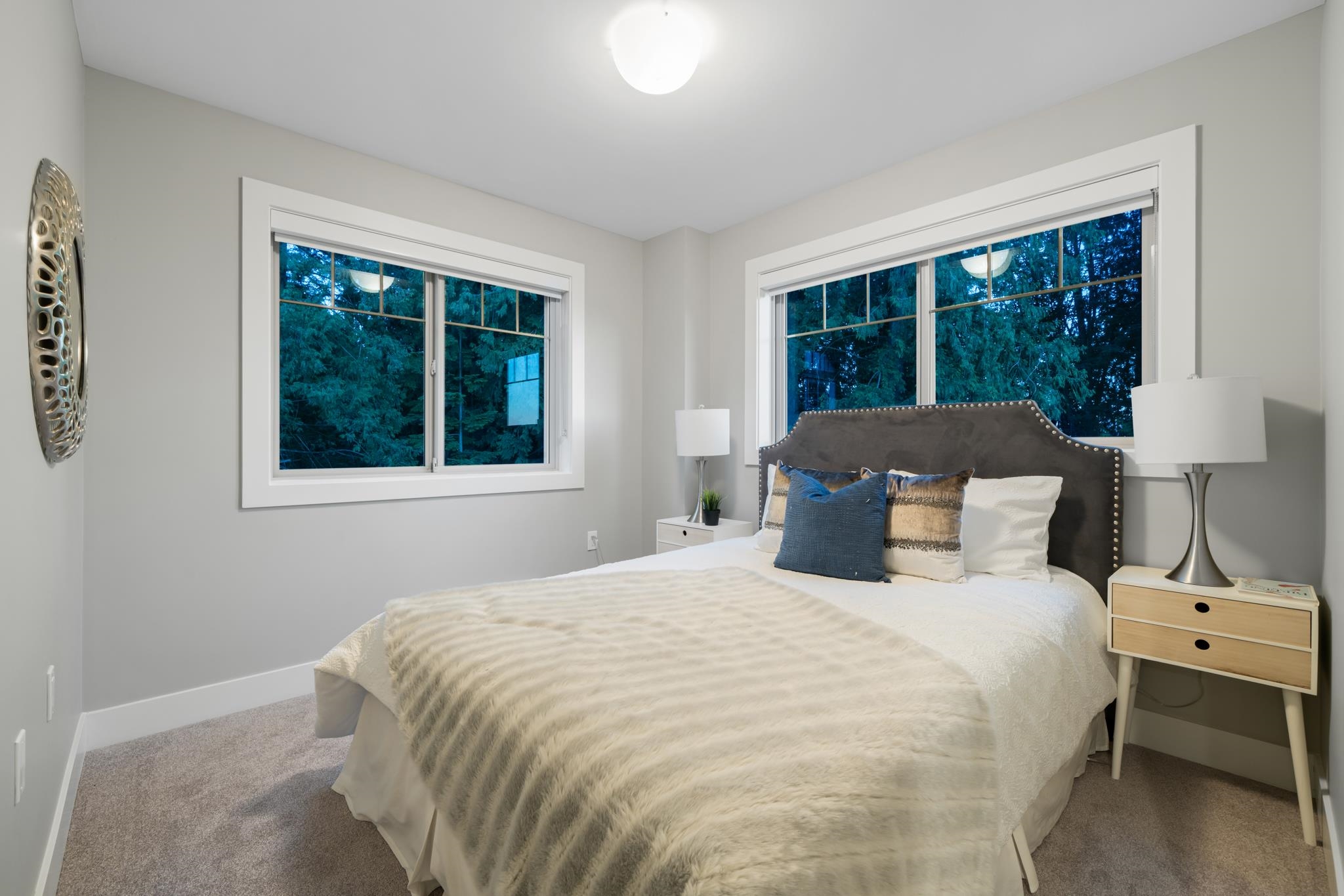9-23710 133 Avenue 15