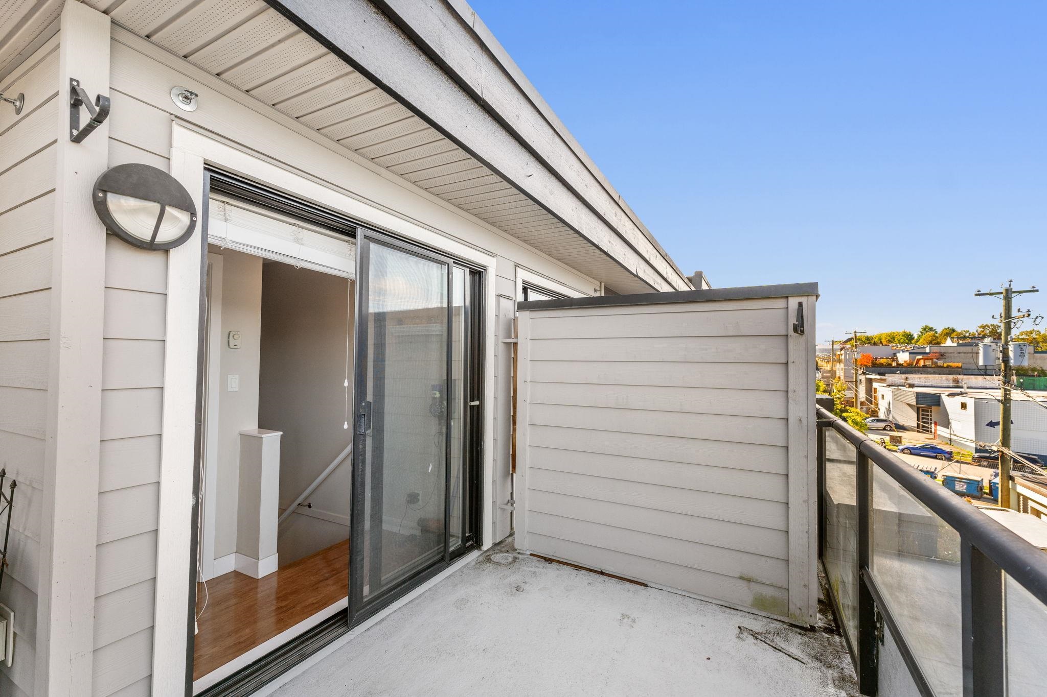 109-1855 Stainsbury Avenue 23