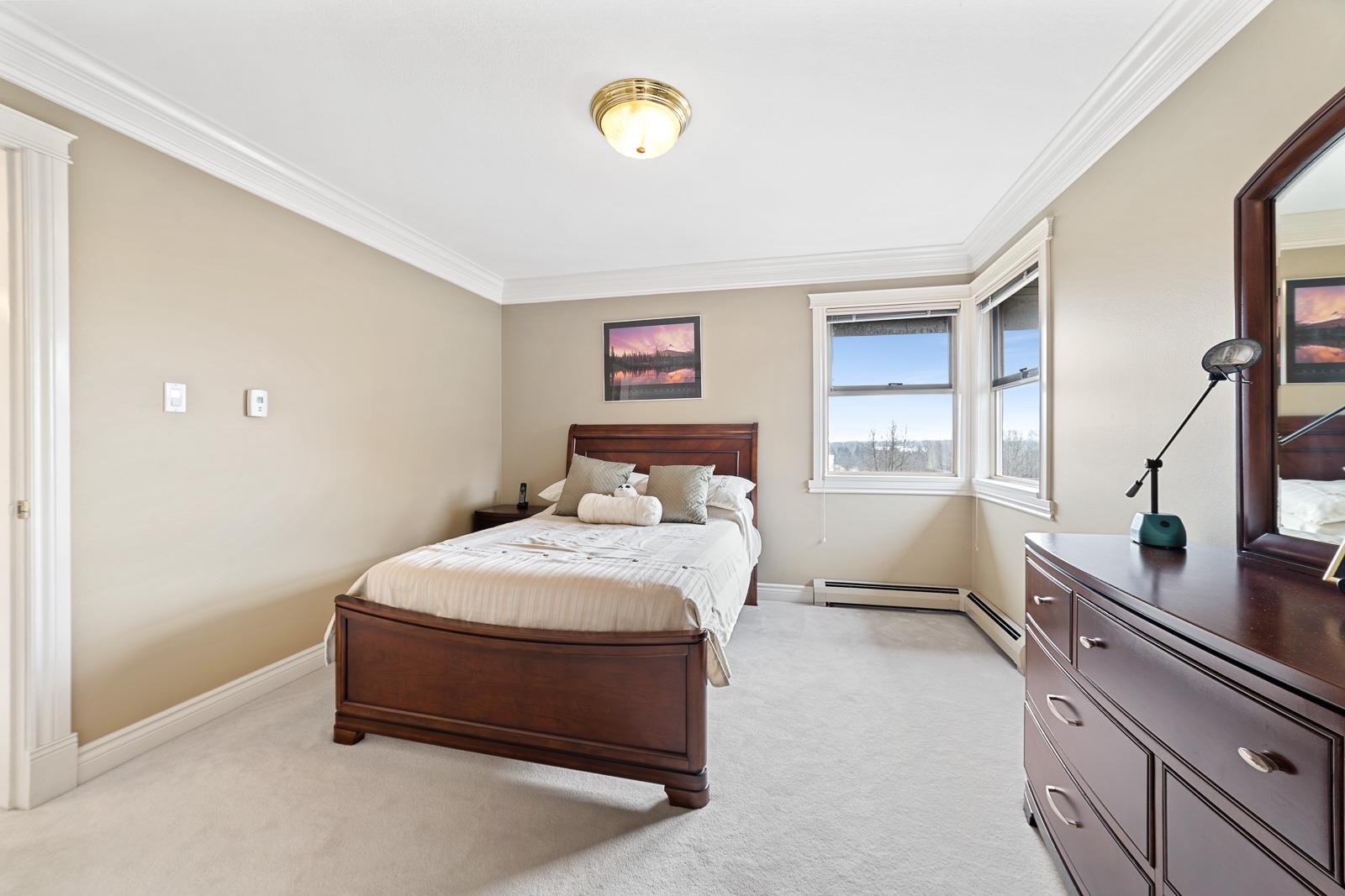 2538 Palisade Crescent 33