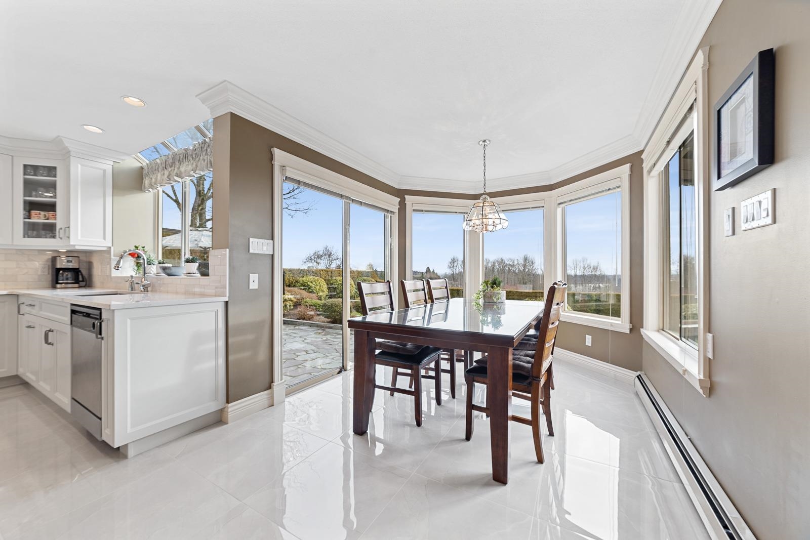2538 Palisade Crescent 24
