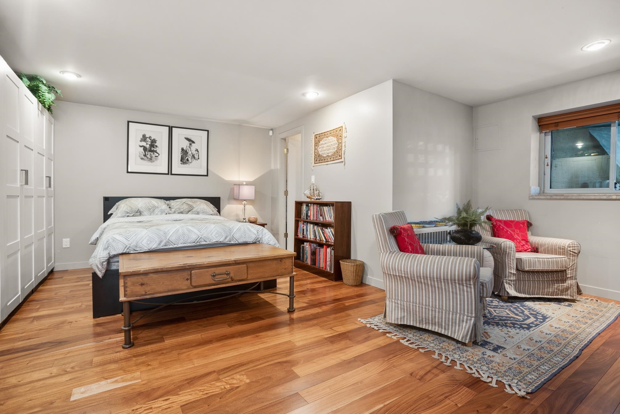 791 Southborough Drive 26