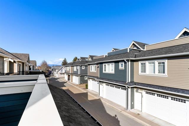 10 6331 NO. 4 ROAD, BC V6Y 2T1 34