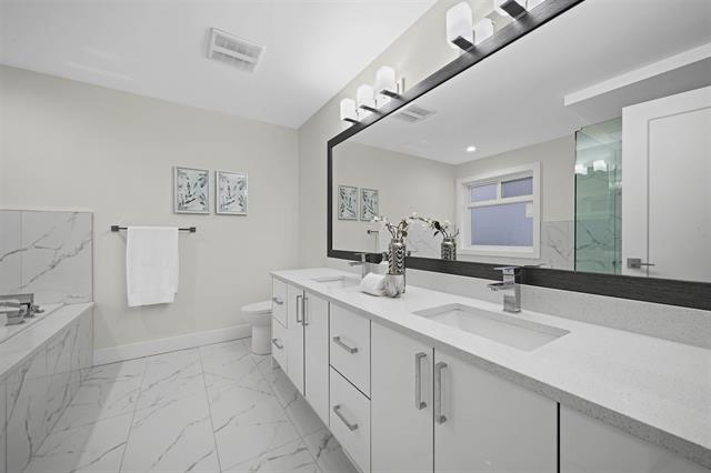 11289 238 STREET, BC V2W 1V4 23