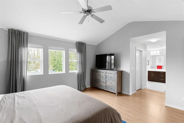11335 244 STREET, BC V2W 0H4 22