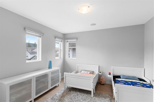 11335 244 STREET, BC V2W 0H4 25