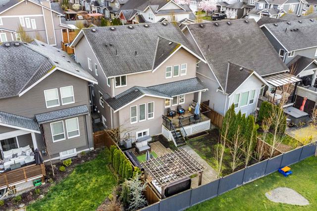 11335 244 STREET, BC V2W 0H4 37