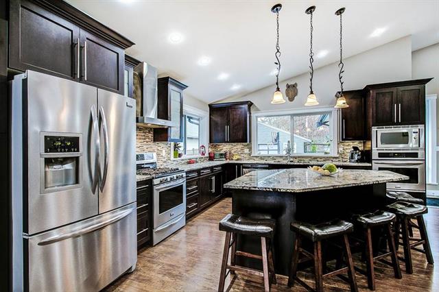11824 STEPHENS STREET, BC V2X 6S3 3