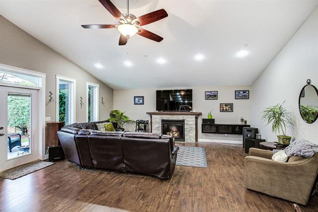 11824 STEPHENS STREET, BC V2X 6S3 5