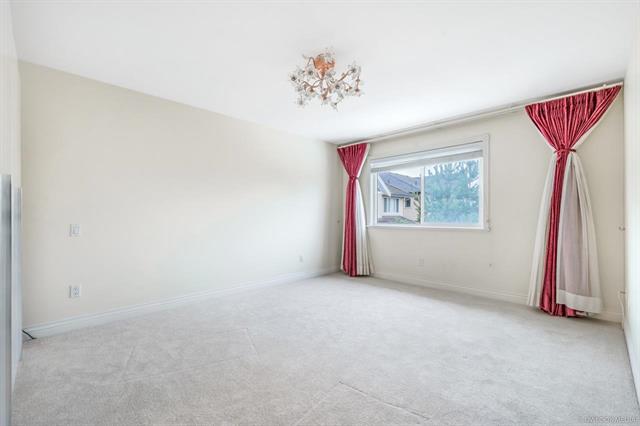 11891 RAILWAY AVENUE, BC V7E 6N9 10