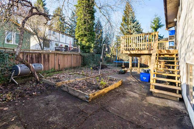 1324 HORNBY STREET, BC V3E 1V4 33