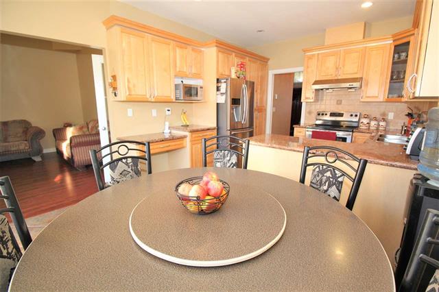 14171 64A AVENUE, BC V3W 1R5 11
