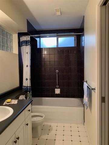 1485 EL CAMINO DRIVE, BC V3E 2X8 8
