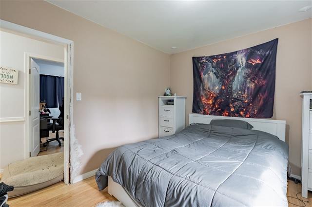 1660 SHERIDAN AVENUE, BC V3K 1X3 24
