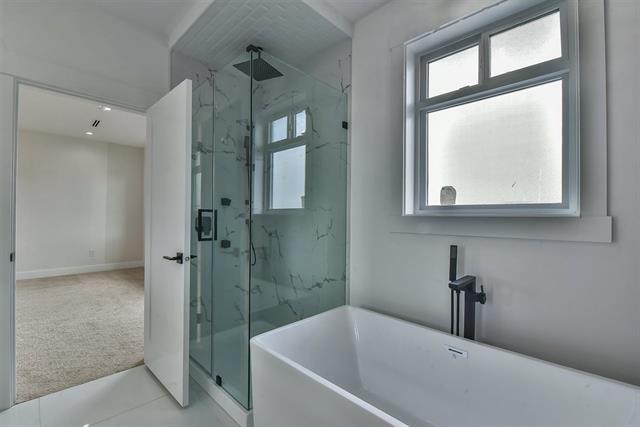 16676 18B AVENUE, BC V3Z 1A2 27