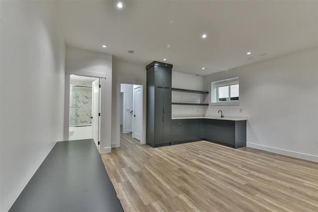 16676 18B AVENUE, BC V3Z 1A2 37