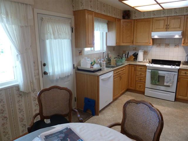 1891 SPERLING AVENUE, BC V5B 4K4 7