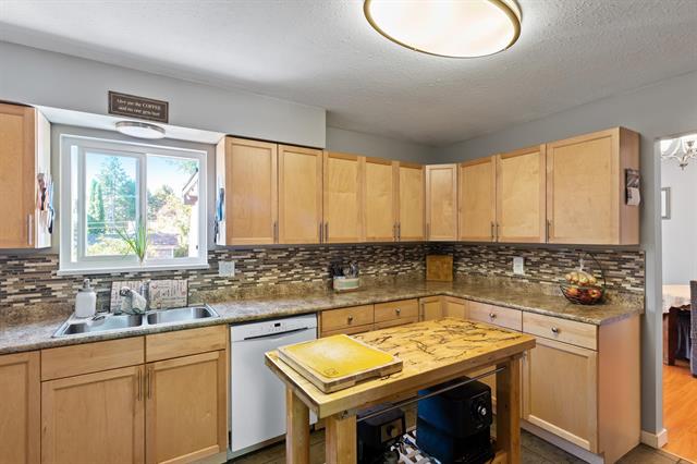 20846 STONEY AVENUE, BC V2X 7T1 10