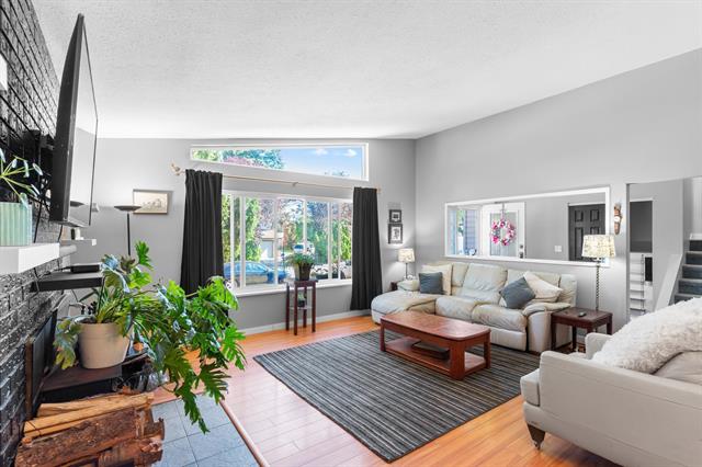 20846 STONEY AVENUE, BC V2X 7T1 3