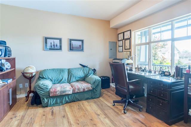 22790 HOLYROOD AVENUE, BC V2X 6E7 10