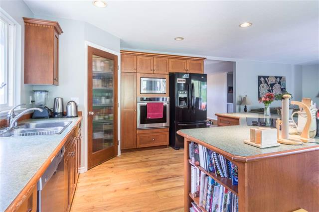 22790 HOLYROOD AVENUE, BC V2X 6E7 15