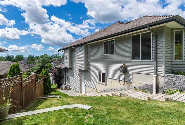 22790 HOLYROOD AVENUE, BC V2X 6E7 20