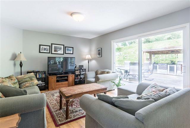 22790 HOLYROOD AVENUE, BC V2X 6E7 7