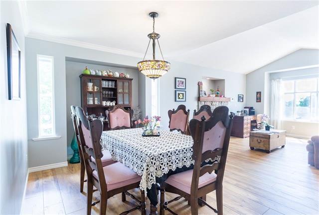 22790 HOLYROOD AVENUE, BC V2X 6E7 9