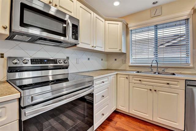 22854 124B AVENUE, BC V2X 0N5 12