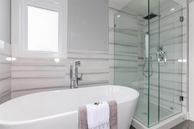 235 HAMPTON STREET, BC V3M 0K2 23