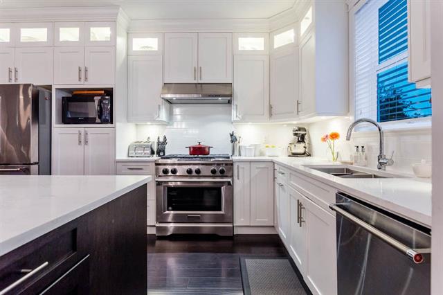 23575 LARCH AVENUE, BC V4R 0E4 5