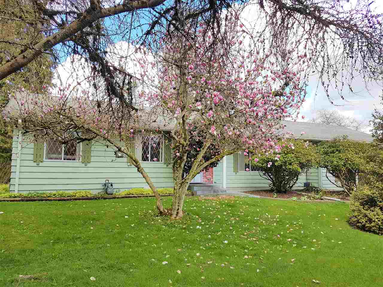24039 ROBERTSON CRESCENT, BC V2Z 2L5