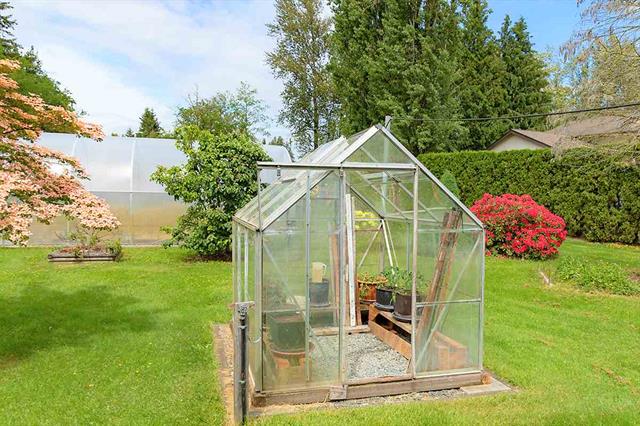 24039 ROBERTSON CRESCENT, BC V2Z 2L5 6