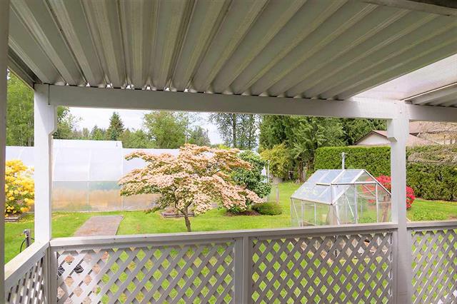 24039 ROBERTSON CRESCENT, BC V2Z 2L5 9