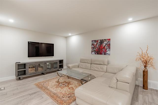 2621 HAWSER AVENUE, BC V3C 4C9 10