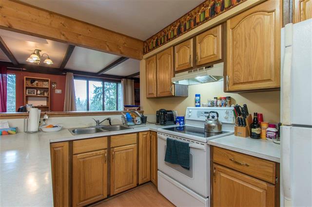 27831 110 AVENUE, BC V2W 1P6 3