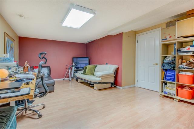 28 2561 RUNNEL DRIVE, BC V3E 2S3 25