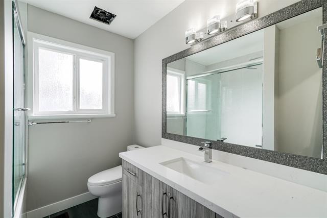 2954 PINNACLE STREET, BC V3C 3S9 7