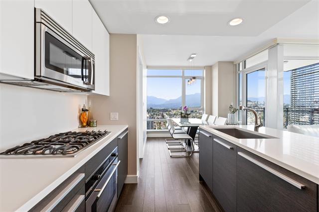 3304 2008 ROSSER AVENUE, BC V5C 0H8 13