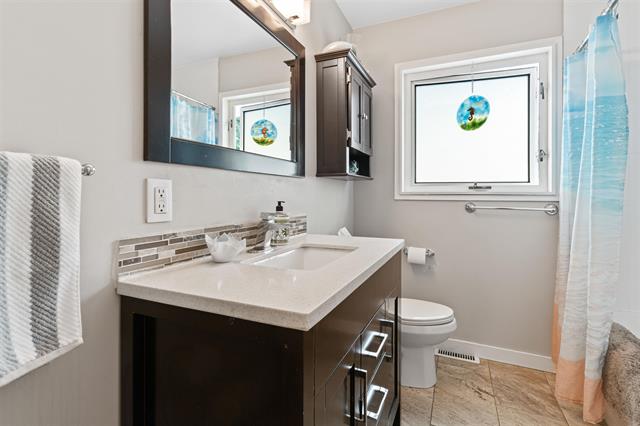 33841 VICTORY BOULEVARD, BC V2S 1S7 12